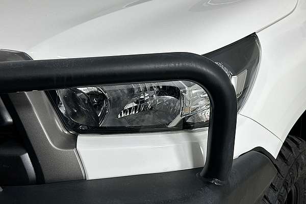 2022 Toyota HILUX SR (4x4) GUN126R 4X4