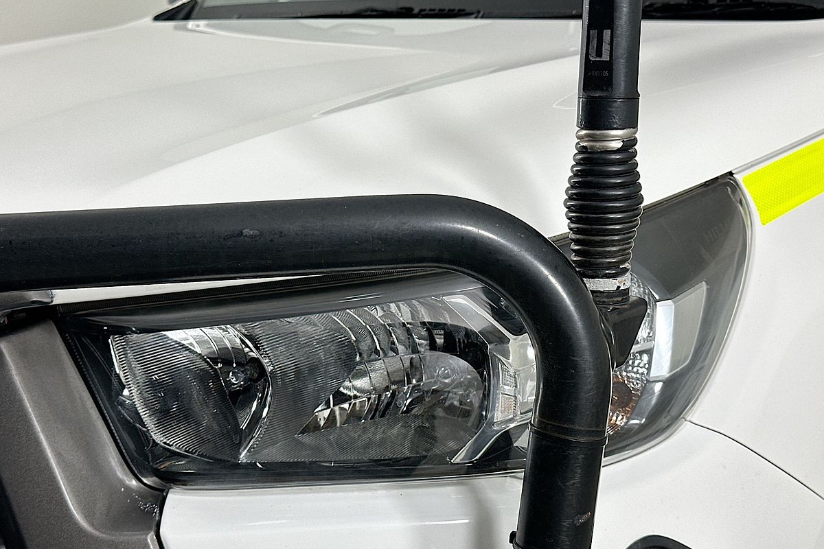 2021 Toyota HILUX SR (4x4) GUN126R 4X4