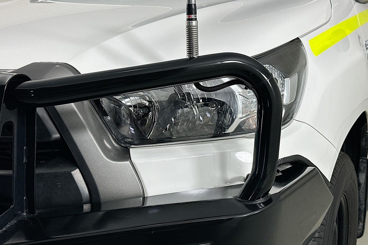 2022 Toyota HILUX SR (4x4) GUN126R 4X4