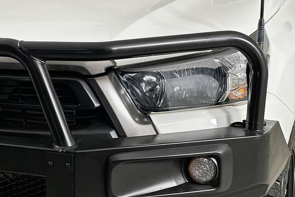 2022 Toyota HILUX SR (4x4) GUN126R 4X4