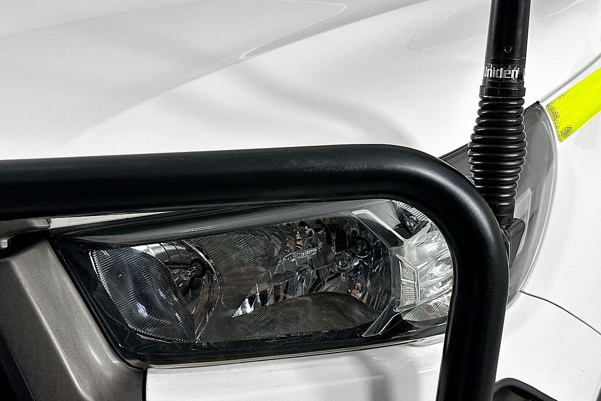 2021 Toyota HILUX SR (4x4) GUN126R 4X4