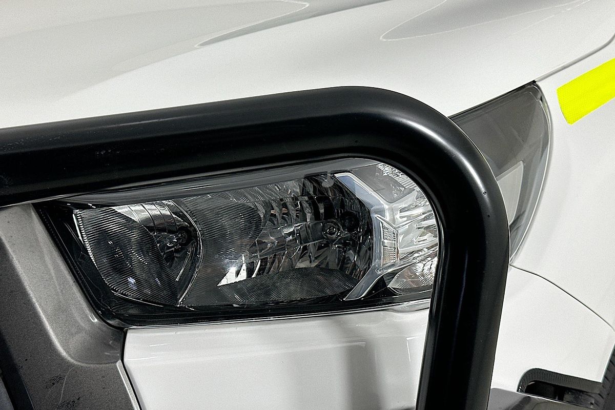 2023 Toyota HILUX SR (4x4) GUN126R 4X4