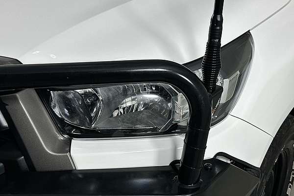 2022 Toyota HILUX SR (4x4) GUN126R 4X4