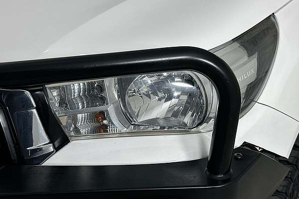 2020 Toyota HILUX SR (4x4) GUN126R MY19 UPGRADE 4X4