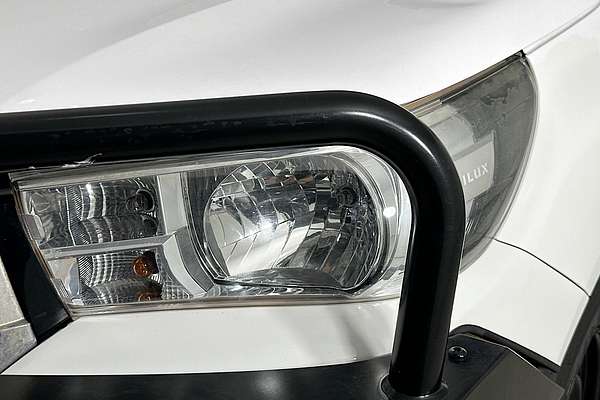 2020 Toyota HILUX SR (4x4) GUN126R MY19 UPGRADE 4X4