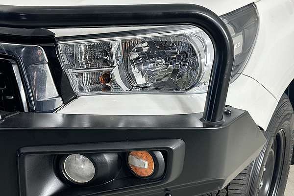 2020 Toyota HILUX SR (4x4) GUN126R MY19 UPGRADE 4X4