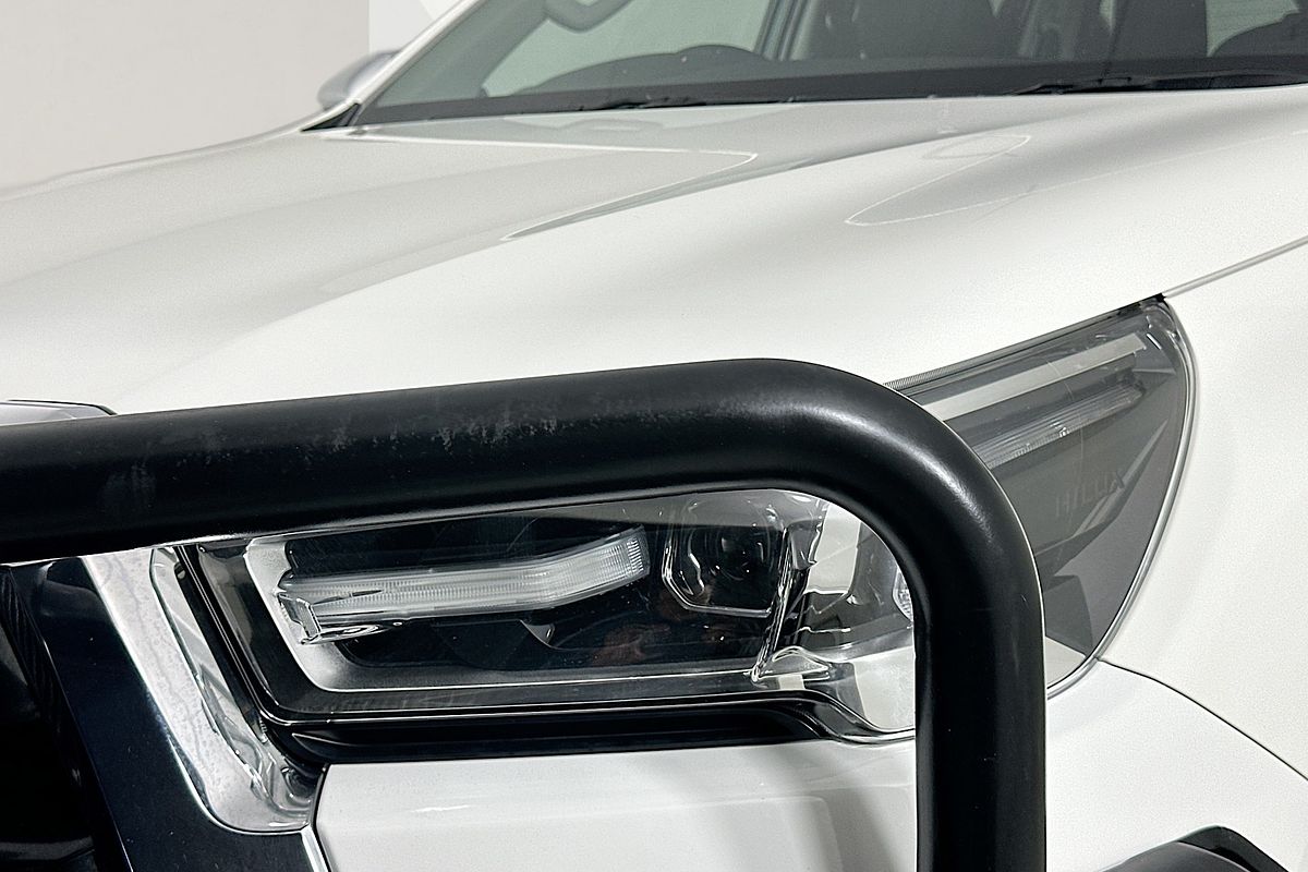 2021 Toyota HILUX SR5 (4x4) GUN126R FACELIFT 4X4