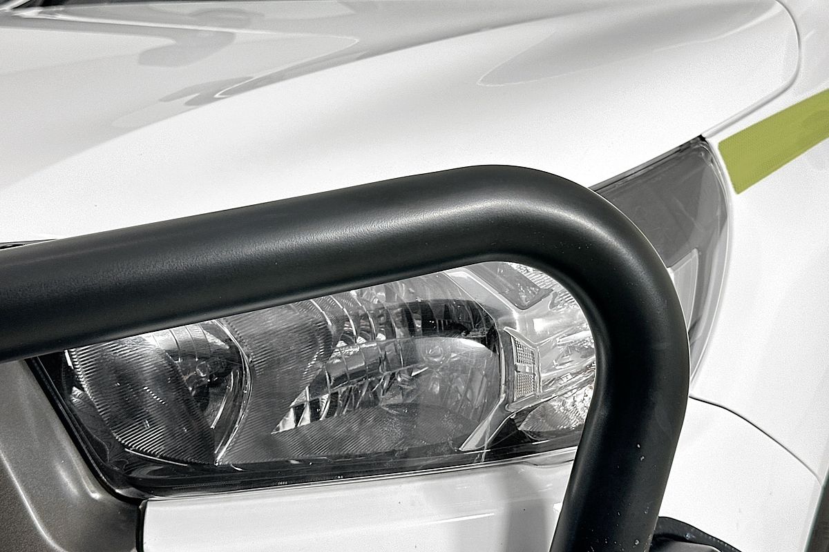 2022 Toyota HILUX SR (4x4) GUN126R 4X4