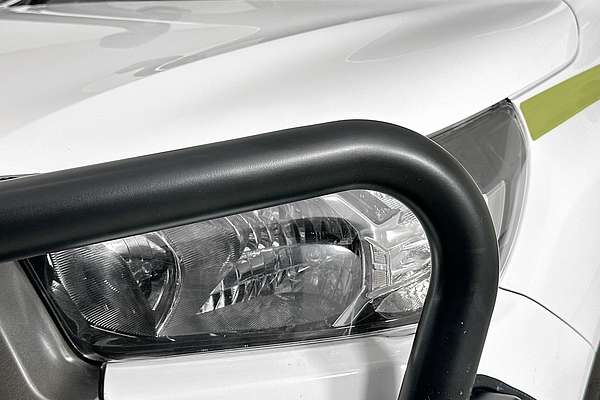 2022 Toyota HILUX SR (4x4) GUN126R 4X4