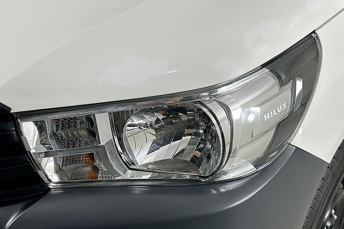 2018 Toyota HILUX WORKMATE TGN121R MY17 REAR WHEEL DRIVE