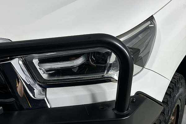 2021 Toyota HILUX SR5 (4x4) GUN126R 4X4