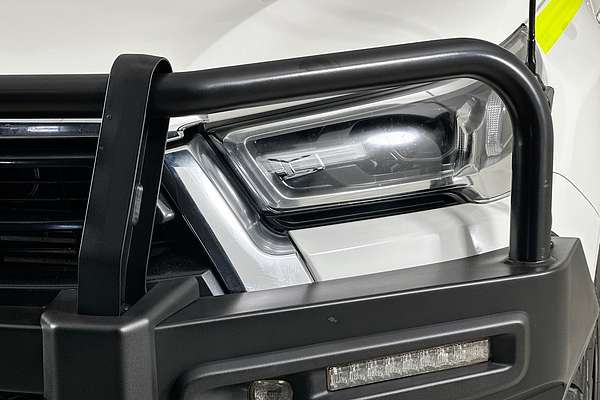 2021 Toyota HILUX SR5 (4x4) GUN126R 4X4