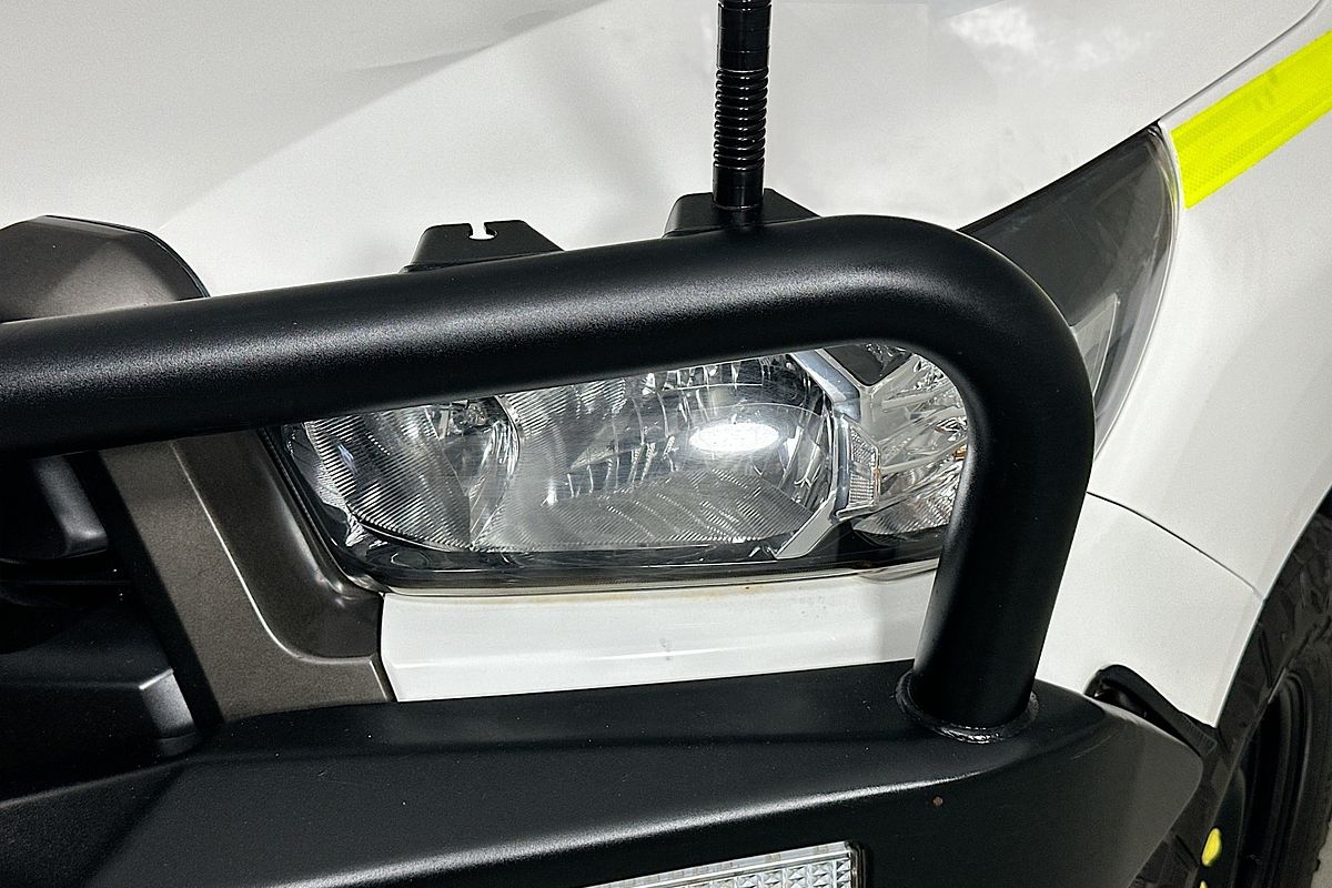 2022 Toyota HILUX SR (4x4) GUN126R 4X4