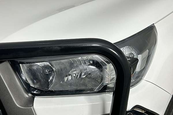 2022 Toyota HILUX SR (4x4) GUN126R 4X4