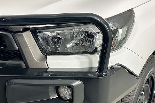 2022 Toyota HILUX SR (4x4) GUN126R 4X4
