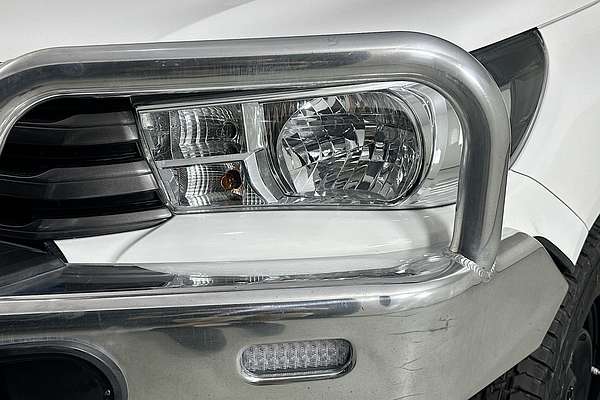 2018 Toyota HILUX SR (4x4) GUN126R MY17 4X4