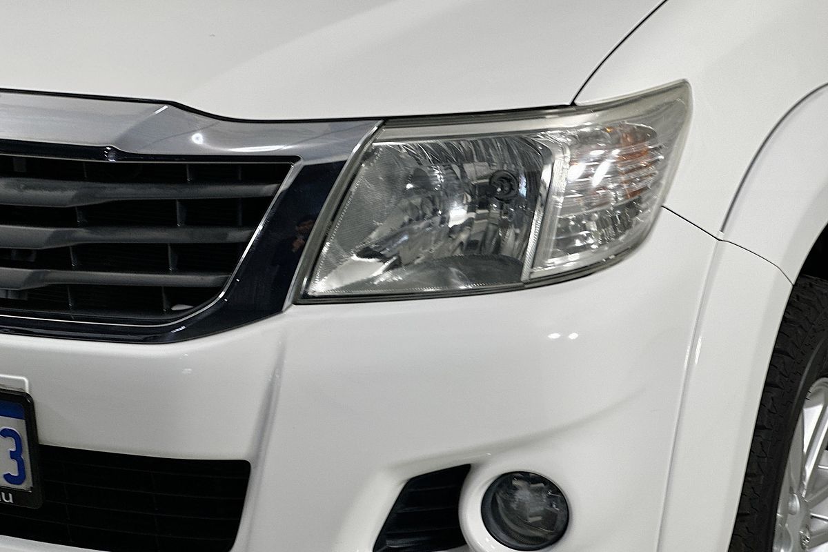 2015 Toyota HILUX SR5 (4x4) KUN26R MY14 4X4