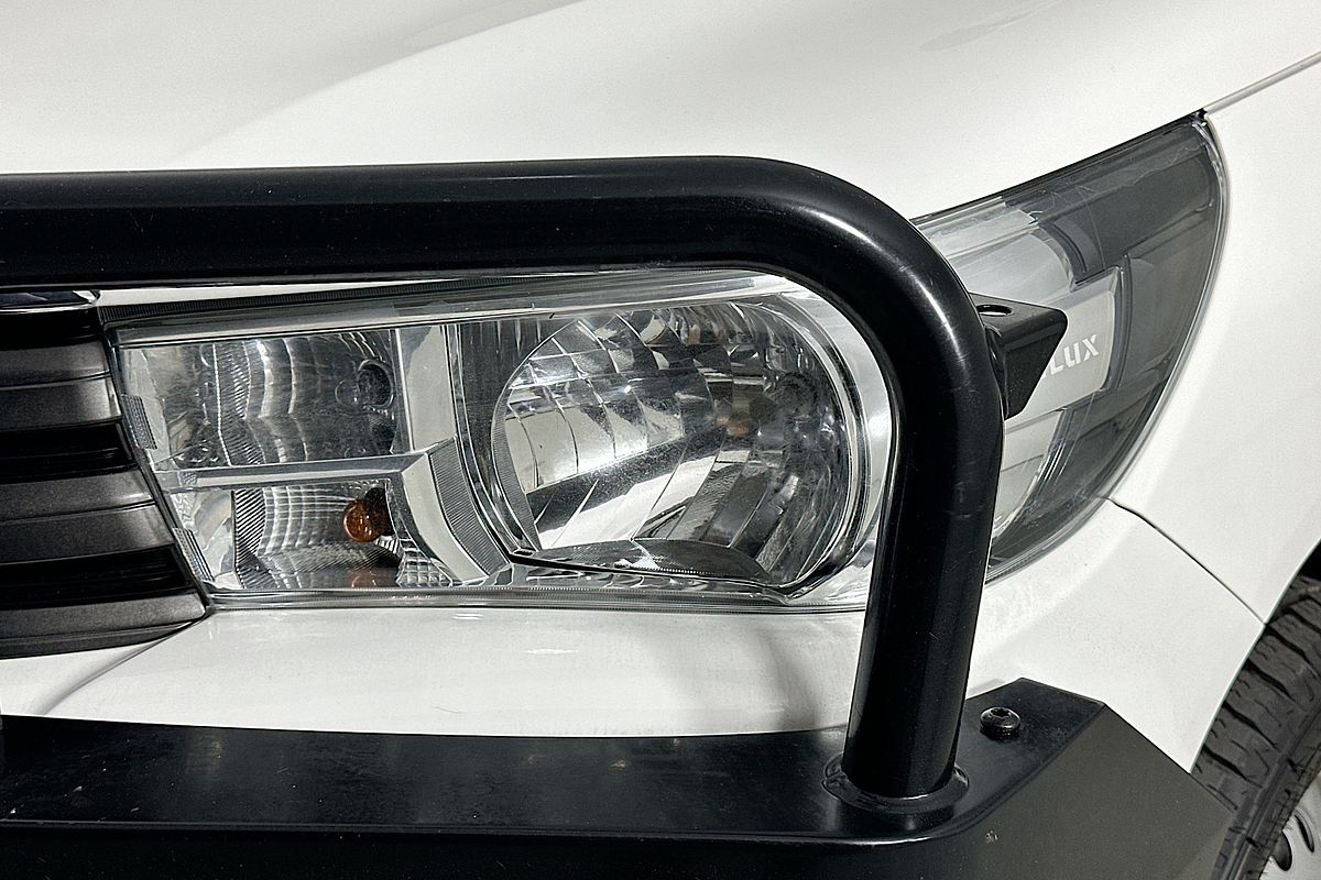 2020 Toyota HILUX SR (4x4) GUN126R MY19 UPGRADE 4X4