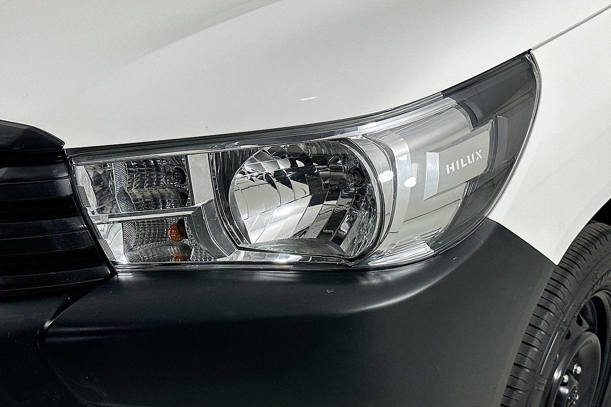 2018 Toyota HILUX WORKMATE TGN121R MY17 REAR WHEEL DRIVE