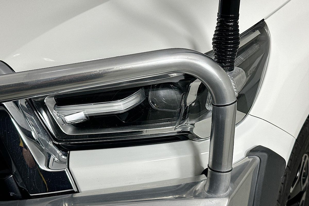 2021 Toyota HILUX SR5 (4x4) GUN126R FACELIFT 4X4