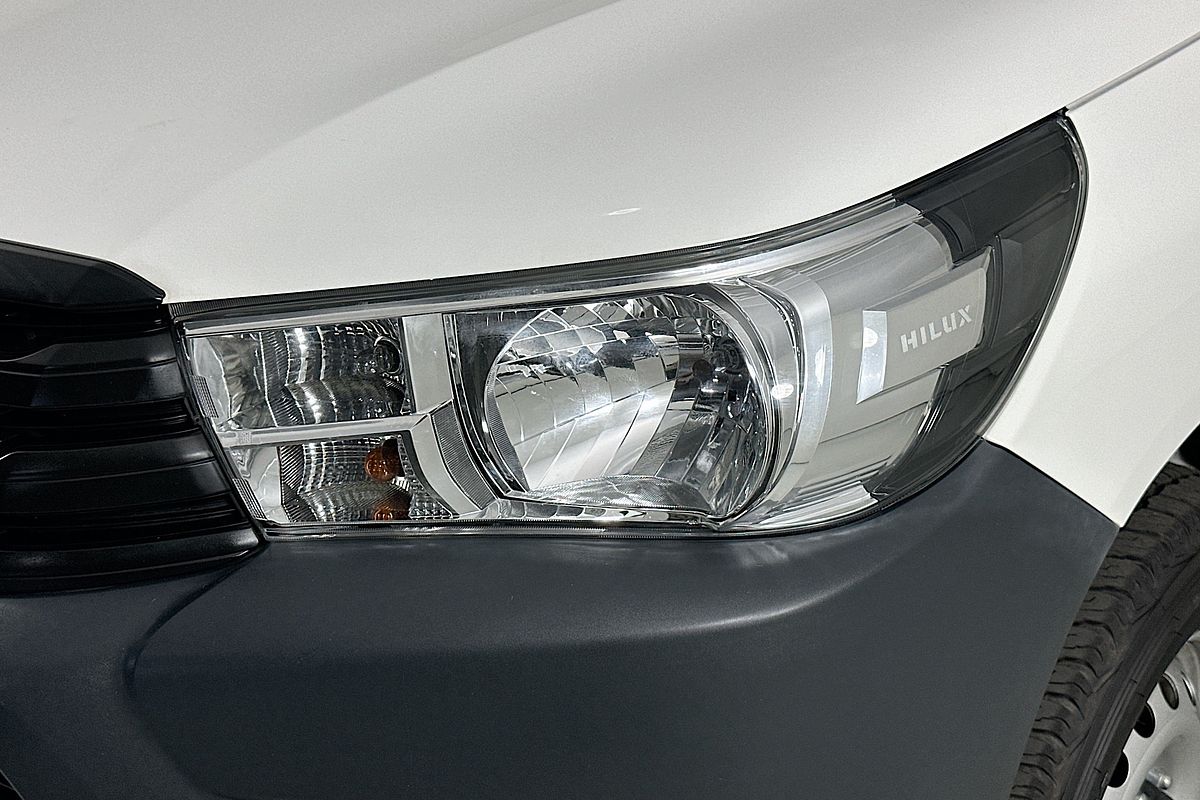 2020 Toyota HILUX WORKMATE HI-RIDER GUN135R FACELIFT 4x2