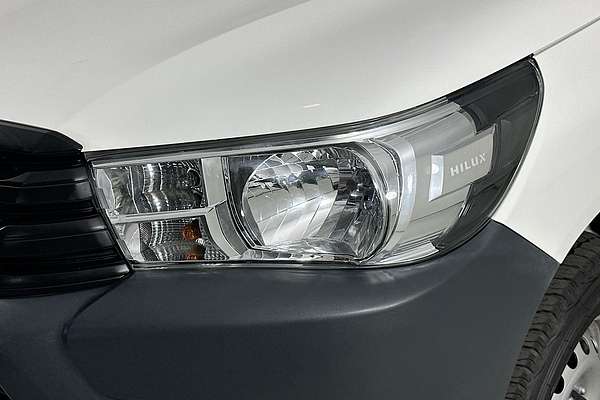 2020 Toyota HILUX WORKMATE HI-RIDER GUN135R FACELIFT 4x2
