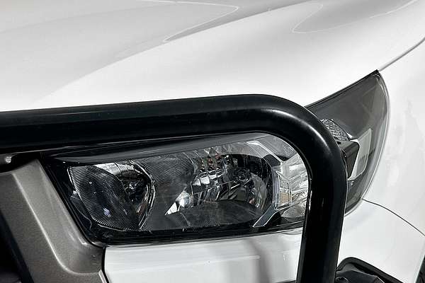 2022 Toyota HILUX SR (4x4) GUN126R 4X4