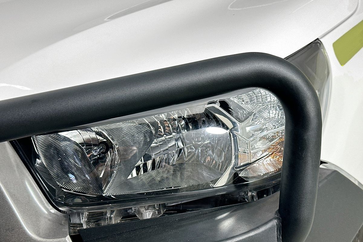 2023 Toyota HILUX SR (4x4) GUN126R 4X4