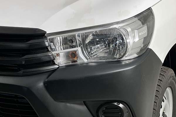 2020 Toyota HILUX WORKMATE HI-RIDER GUN135R FACELIFT 4x2