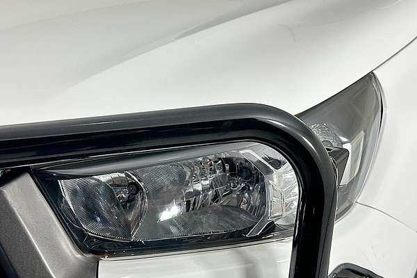 2021 Toyota HILUX SR (4x4) GUN126R 4X4