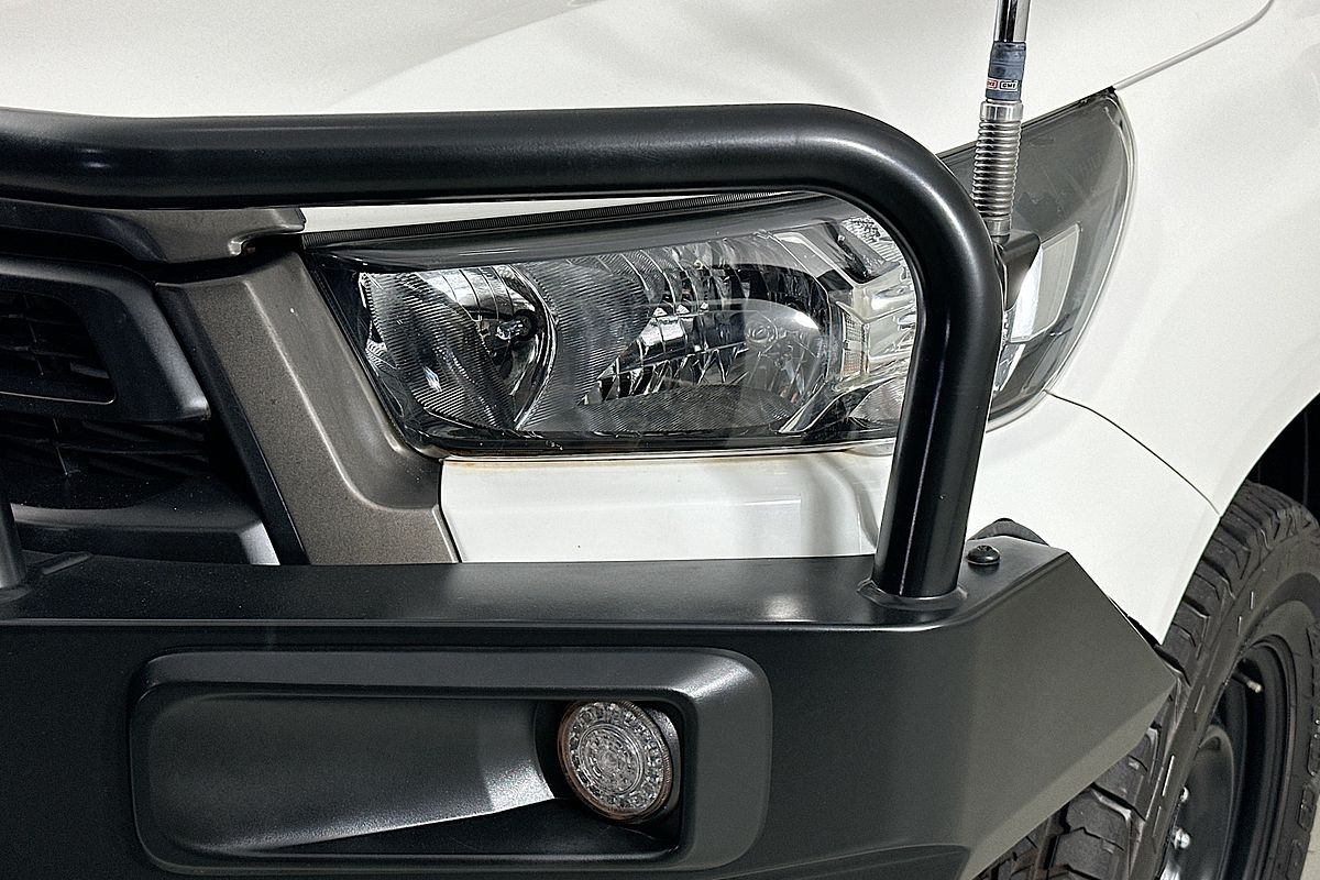 2021 Toyota HILUX SR (4x4) GUN126R 4X4