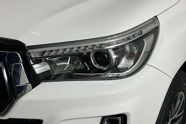 2019 Toyota HILUX SR5 (4x4) GUN126R MY19 4X4