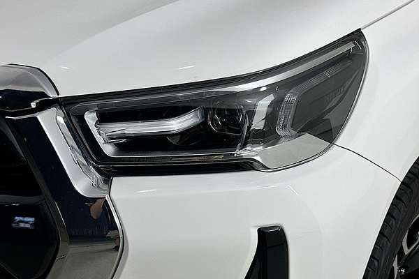 2021 Toyota HILUX SR5 (4x4) GUN126R FACELIFT 4X4