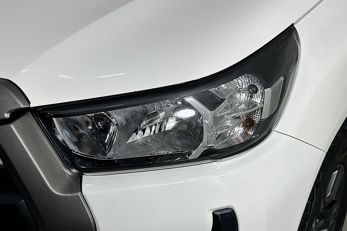 2022 Toyota HILUX SR (4x4) GUN126R 4X4