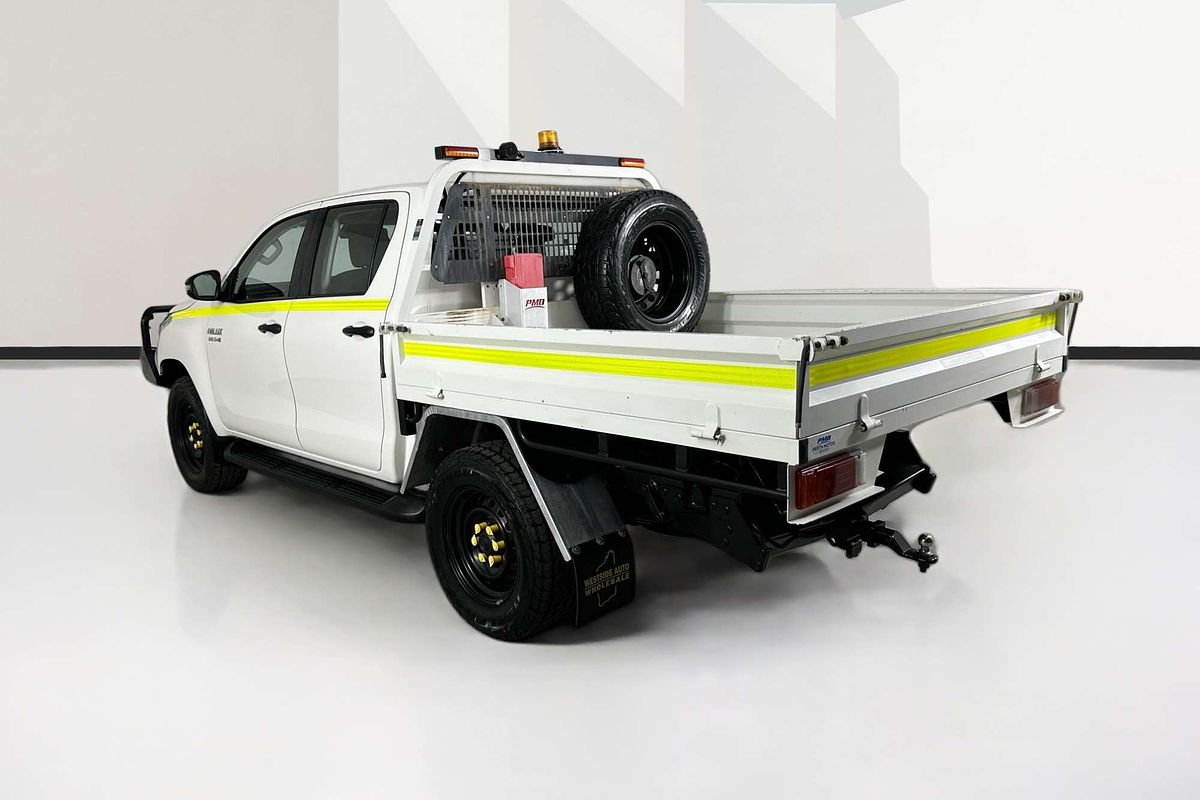 2020 Toyota HILUX SR (4x4) GUN126R FACELIFT 4X4