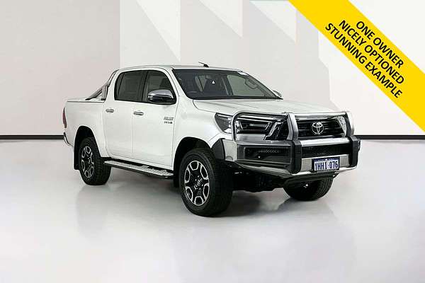 2021 Toyota HILUX SR5 (4x4) GUN126R FACELIFT 4X4