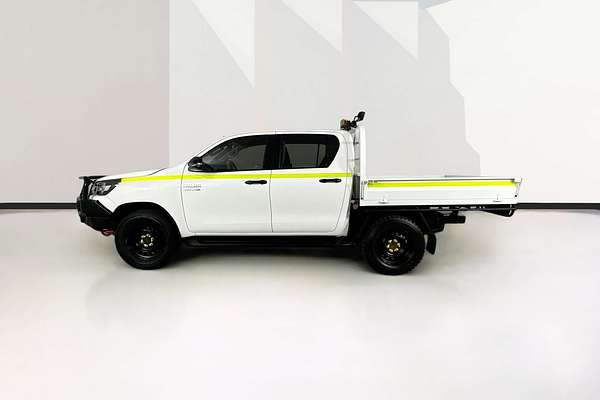 2021 Toyota HILUX SR (4x4) GUN126R FACELIFT 4X4