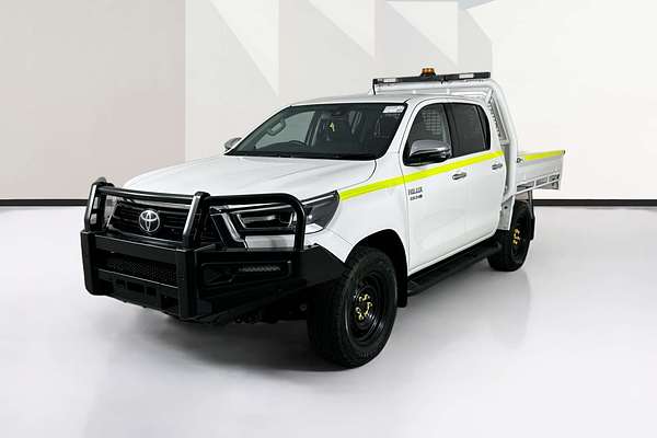 2021 Toyota HILUX SR5 (4x4) GUN126R FACELIFT 4X4