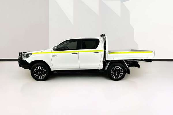 2022 Toyota HILUX SR5 (4x4) GUN126R 4X4