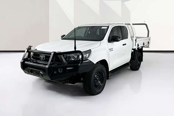 2022 Toyota Hilux SR (4x4) GUN126R 4X4
