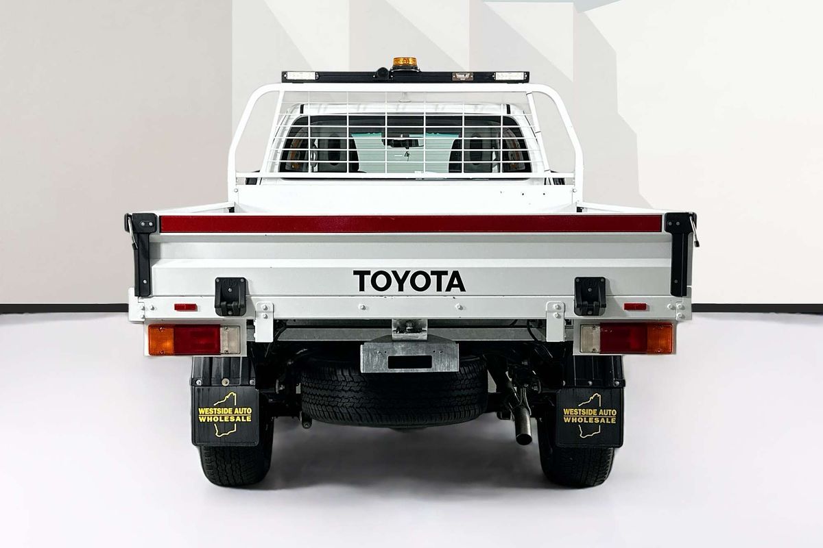 2023 Toyota Hilux SR (4x4) GUN126R 4X4
