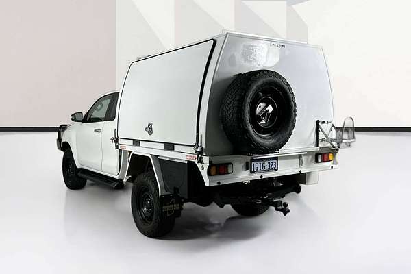 2017 Toyota HILUX SR (4x4) GUN126R 4X4