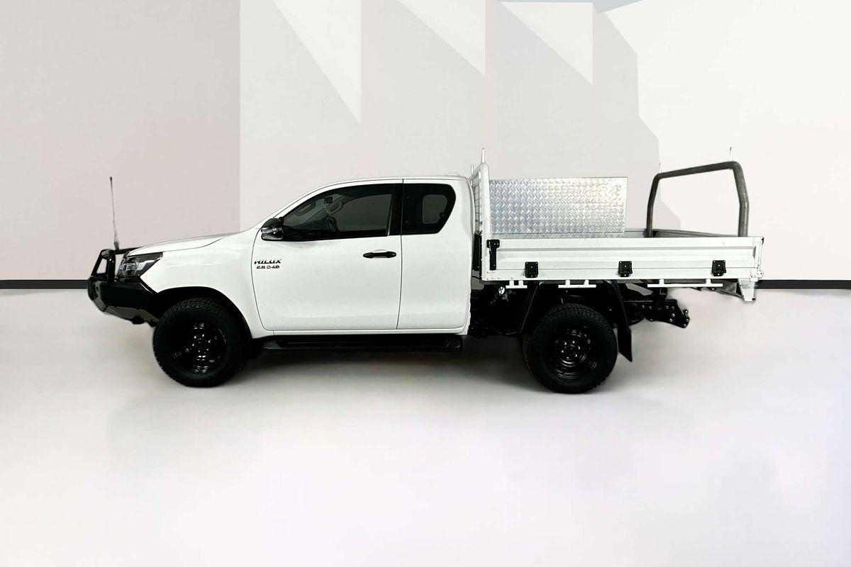2022 Toyota Hilux SR (4x4) GUN126R 4X4