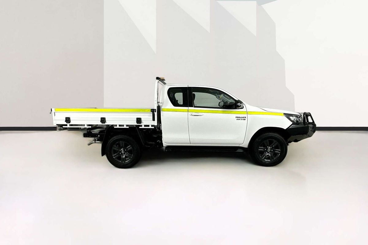 2023 Toyota Hilux SR (4x4) GUN126R 4X4