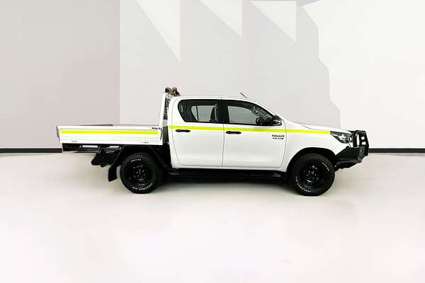 2021 Toyota HILUX SR (4x4) GUN126R FACELIFT 4X4