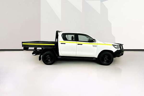 2021 Toyota HILUX SR (4x4) GUN126R FACELIFT 4X4