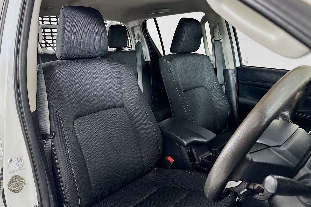 2022 Toyota HILUX SR GUN126R 4X4