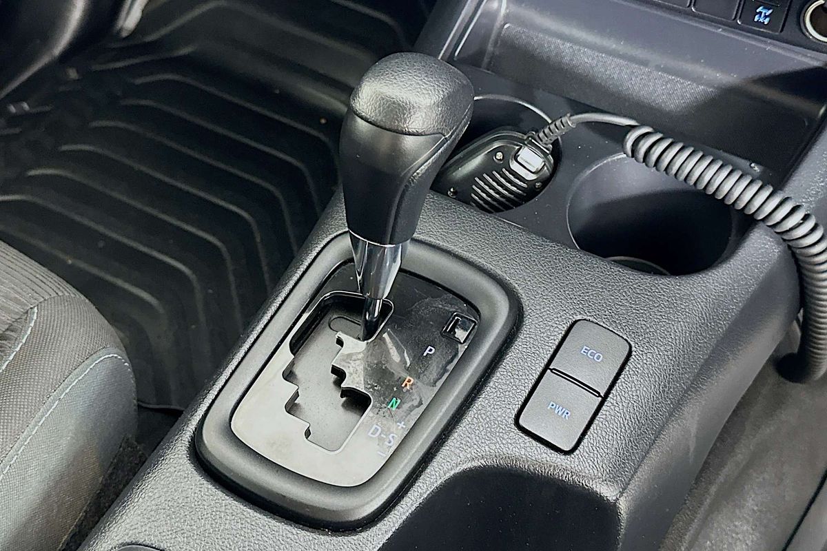 2023 Toyota Hilux SR (4x4) GUN126R 4X4