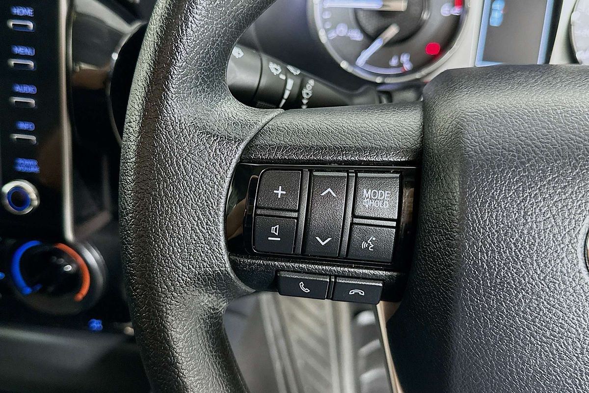 2023 Toyota Hilux SR (4x4) GUN126R 4X4