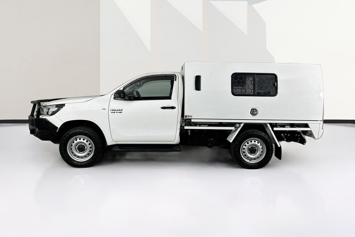 2018 Toyota HILUX SR (4x4) GUN126R MY17 4X4